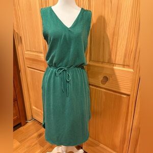 HEIMISH USA Green ribbed Sleeveless Midi Dress women’s M